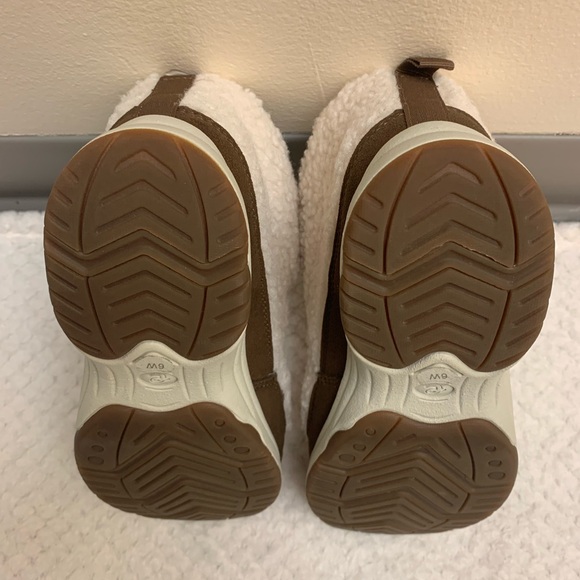 Easy Spirit Trippin Cozy Bootie (Women's) - Biege - Sz 6 W - Picture 7 of 8